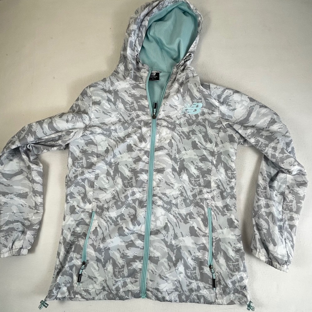 Kids New Balance Lightweight Hooded‎ Jacket Camo Print Size S
